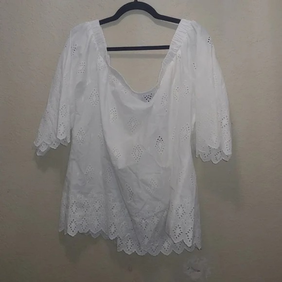 City chic peekaboo Ivory eyelet lace off shoulder top plus size 22 new!!! - Picture 4 of 8
